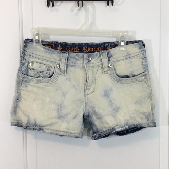 Rock Revival Pants - ROCK REVIVAL JULIEYA STRETCH SHORT